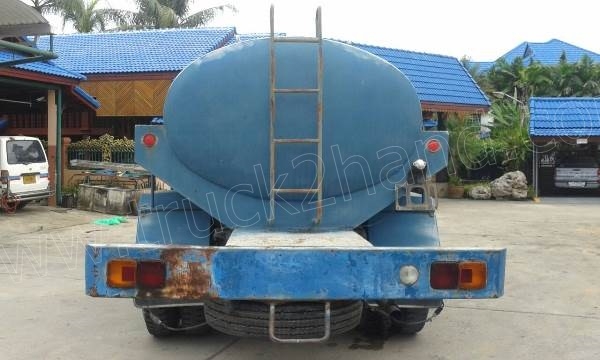 HINO 6 ล้อ บรรทุกของเหลว 160 แรงม้า ปี 2540 สภาพยางเต็ม 7 เส้น