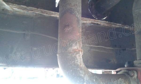 HINO 6 ล้อ บรรทุกของเหลว 160 แรงม้า ปี 2540 สภาพยางเต็ม 7 เส้น