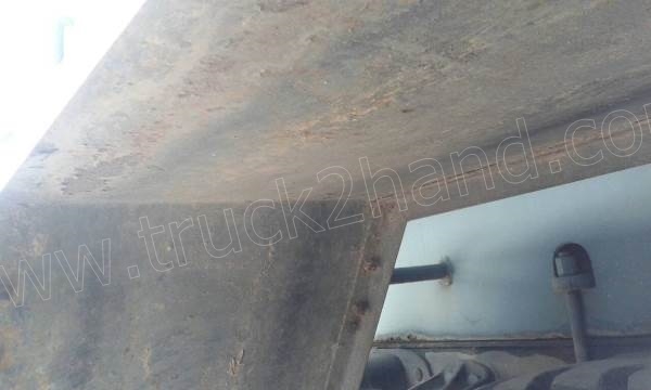 HINO 6 ล้อ บรรทุกของเหลว 160 แรงม้า ปี 2540 สภาพยางเต็ม 7 เส้น