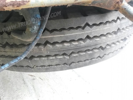 HINO 6 ล้อ บรรทุกของเหลว 160 แรงม้า ปี 2540 สภาพยางเต็ม 7 เส้น