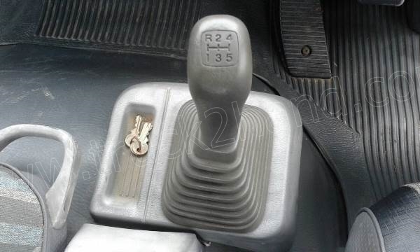 HINO 6 ล้อ บรรทุกของเหลว 160 แรงม้า ปี 2540 สภาพยางเต็ม 7 เส้น