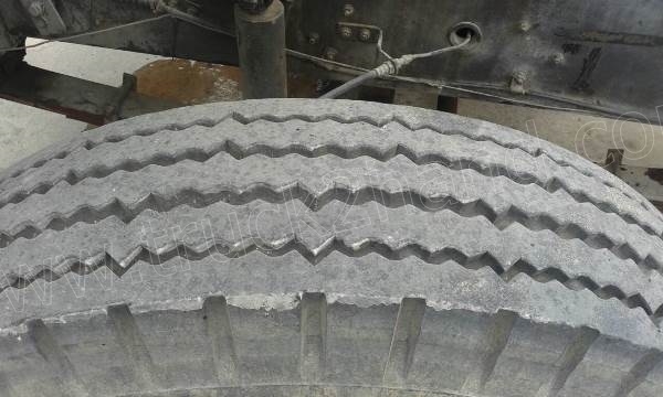 HINO 6 ล้อ บรรทุกของเหลว 160 แรงม้า ปี 2540 สภาพยางเต็ม 7 เส้น