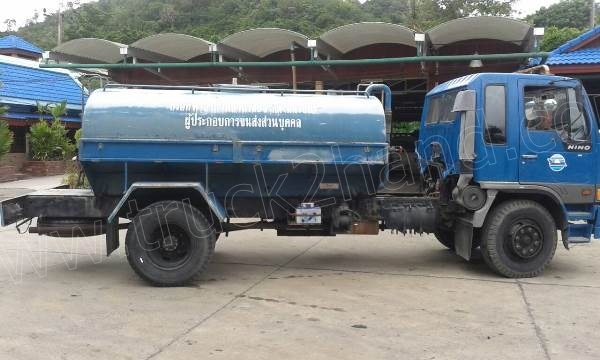 HINO 6 ล้อ บรรทุกของเหลว 160 แรงม้า ปี 2540 สภาพยางเต็ม 7 เส้น