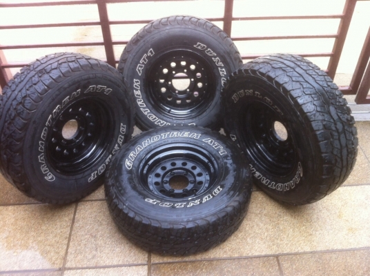 ขายยาง dunlop at 31 made in japan สภาพดี 4500 บาท
