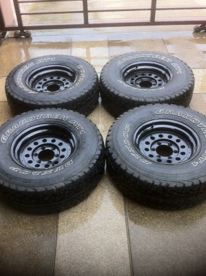 ขายยาง dunlop at 31 made in japan สภาพดี 4500 บาท