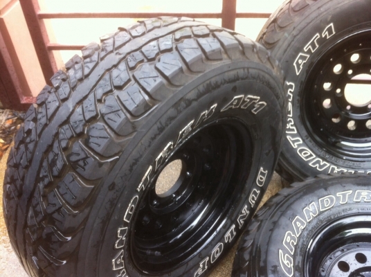 ขายยาง dunlop at 31 made in japan สภาพดี 4500 บาท