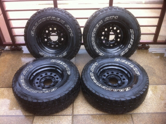 ขายยาง dunlop at 31 made in japan สภาพดี 4500 บาท