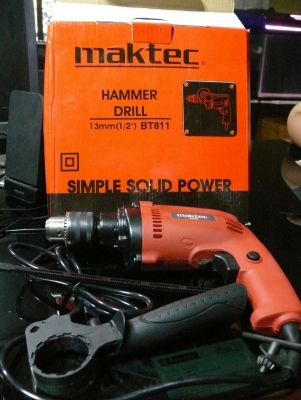 ขายสว่านมีสาย Maktec : BT811