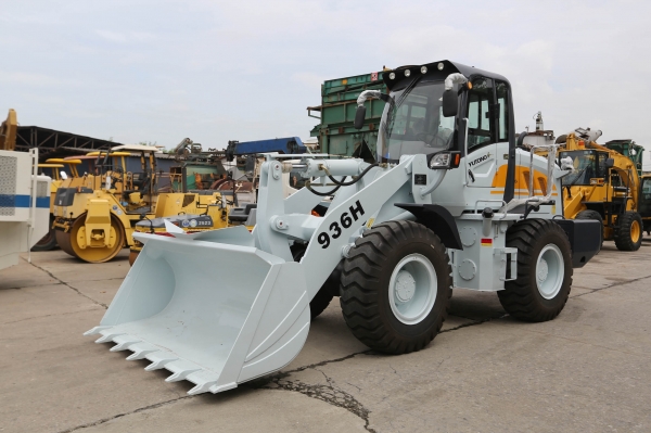 จำหน่าย รถขุด รถตัก รถบด รถปูยาง รถดันดิน รถเจาะ รถเกรด เครื่องจักรในงานก่อสร้างทุกประเภท