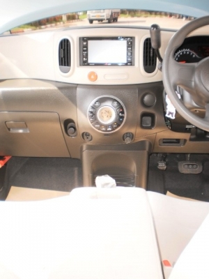 NISSAN CUBE NEW 1.5 ตัว TOP สุด ปี 2011 NISSAN CUBE NEW 1.5 ตัว TOP สุด ปี 2011