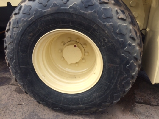 ขายรถบดสั่นสะเทือนล้อเรียบสวมเปลือกหนาม INGERSOLL-RAND (รุ่น SD100D-3C) นำเข้าจากต่างประเทศ สภาพเยี่ยม ไม่เคยผ่านการใช้งานในไทย