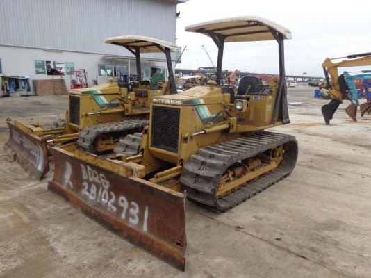 SALE___รถดันดิน Mitsubishi BD2G สไลค์ 6ทิศทางสภาพดีมาก เก่านอกญี่ปุ่น พร้อมใช้งาน SALE___รถดันดิน Mitsubishi BD2G สไลค์ 6ทิศทางสภาพดีมาก เก่านอกญี่ปุ่น พร้อมใช้งาน