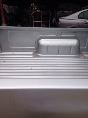 นิสสันเเคป เครื่อง2700 เพาวเวอร์. สภาพเดิมๆพร้อมใช้ยางใหม่ 4 เส้น  ปี 41