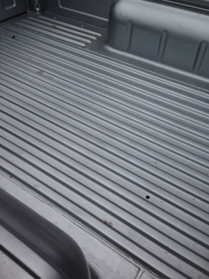 นิสสันเเคป เครื่อง2700 เพาวเวอร์. สภาพเดิมๆพร้อมใช้ยางใหม่ 4 เส้น  ปี 41