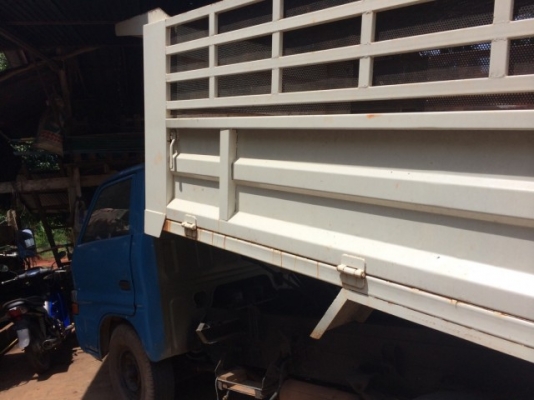 4ล้อใหญ่ดั้มพ์ ISUZU รถพร้อมใช้งาน ราคาต่อรองได้ สนใจสอบถาม นุ 087-2976734