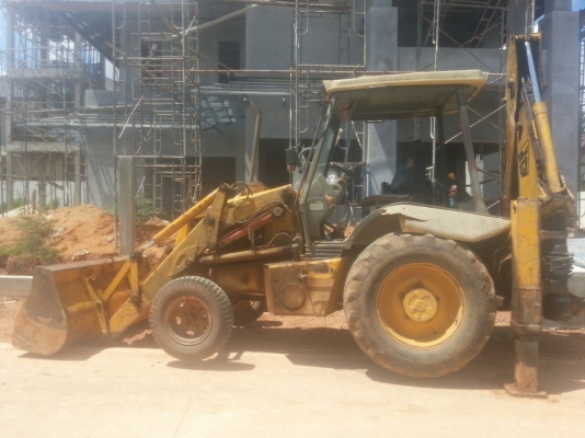 รถตักหน้าขุดหลัง ยี่ห้อJCB สภาพพร้อมใช้งาน เอกสารเล่มทะเบียน ราคาต่อรองได้ 087-2976734
