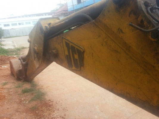 รถตักหน้าขุดหลัง ยี่ห้อJCB สภาพพร้อมใช้งาน เอกสารเล่มทะเบียน ราคาต่อรองได้ 087-2976734