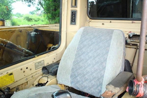 ขายแบคโฮ  CAT  320  V1