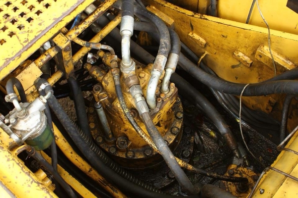 ขายแบคโฮ  CAT  320  V1
