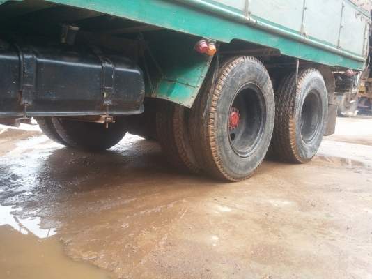 F17สิบล้อเพลาเดียวเครื่องEH700 168แรง