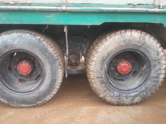 F17สิบล้อเพลาเดียวเครื่องEH700 168แรง