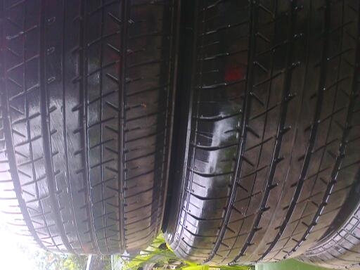 ยาง\%21560R16บิดโตนโครตสวยดอกเต็มหน้านิ่มๆไร้ตำนิ