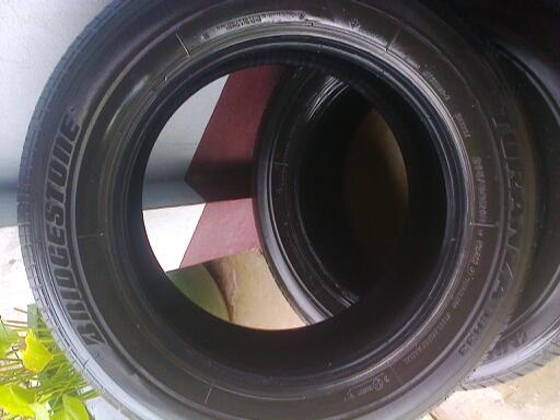 ยาง\%21560R16บิดโตนโครตสวยดอกเต็มหน้านิ่มๆไร้ตำนิ