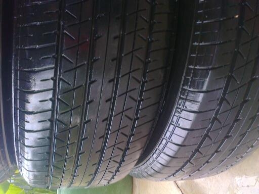 ยาง\%21560R16บิดโตนโครตสวยดอกเต็มหน้านิ่มๆไร้ตำนิ