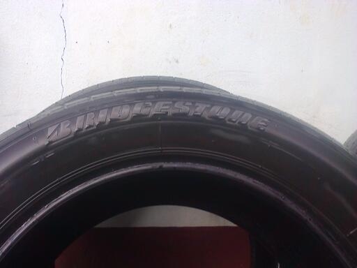 ยาง\%21560R16บิดโตนโครตสวยดอกเต็มหน้านิ่มๆไร้ตำนิ