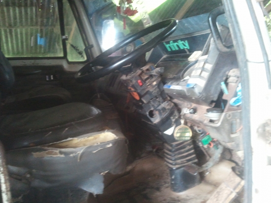 ร็อคกี้10ล้อ2เพลาเครือง175