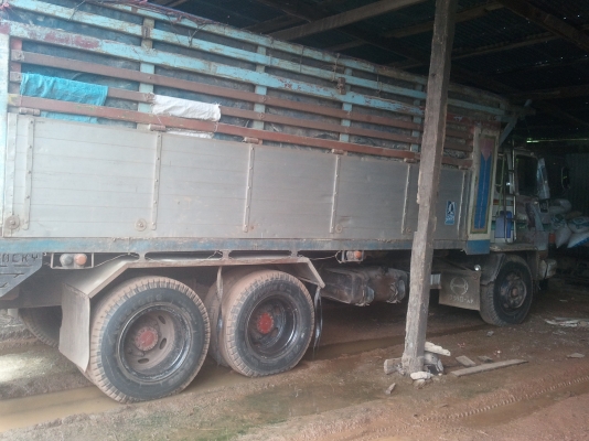 ร็อคกี้10ล้อ2เพลาเครือง175