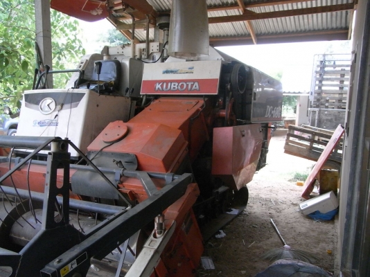 ขายรถแบบเหมาๆ3คัน เกี่ยวคูโบต้า รถไถ รถลาก หมาๆ 500000