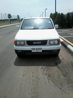 ขายรถกะบะพร้อมใช้งาน