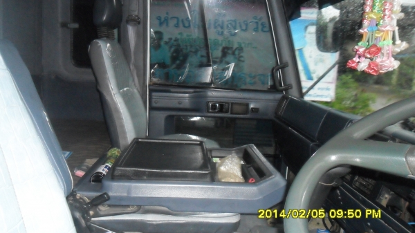 ขายรถบรรทุกสิบล้อ