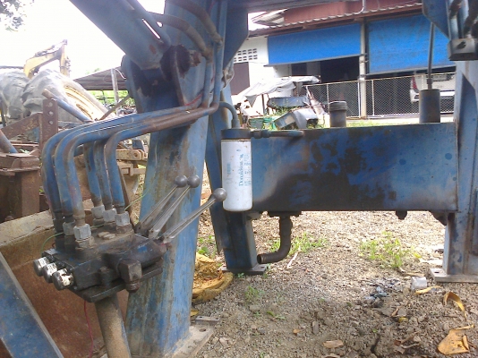 ขายคืบหน้ารถไถฟอดร์  ของ   KK บ้านโป่่่ง  สภาพสวย