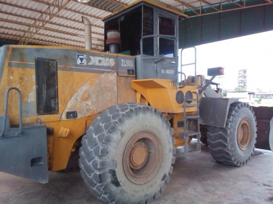 ขายรถตัก XCEG ขนาดเท่า Cat 966 ขนาดตัก 3 คิว ใช้งานมา 3 ปี เอกสารอินวอยซ์