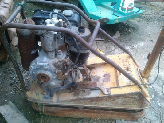 ขาย - เครื่องตบดิบแบบเรียบ WACKER มือสองเก่านอก พร้อมใช้งาน ครับ