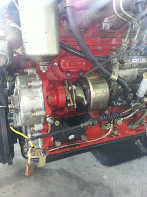 เครื่อง isuzu  6hh1  24วาล์ว  225 แรง  เก่าญี่ปุ่น เครื่องรถดับเพลิงวิ่งมาน้อย