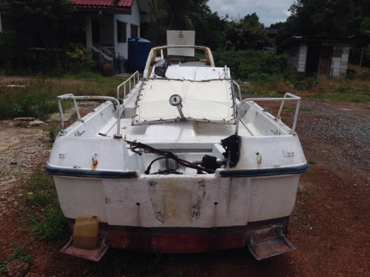 ขายเรือเปล่าพร้อมอุปกรณ์ เรือยามาฮ่า 23 ฟุต 40,000 บาท