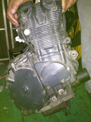 ขายเครื่องญี่ปุ่น SUZUKI GSX750 ปี 93-95 รุ่นหม้อน้ำ(เก่าญี่ปุ่น) อินวอยซ์