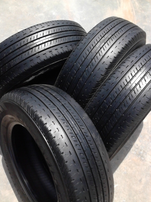 205/70R15 BRIDGESTONE DURAVIS R611 ชุด 4 ล้อ TEL.081-427-3941