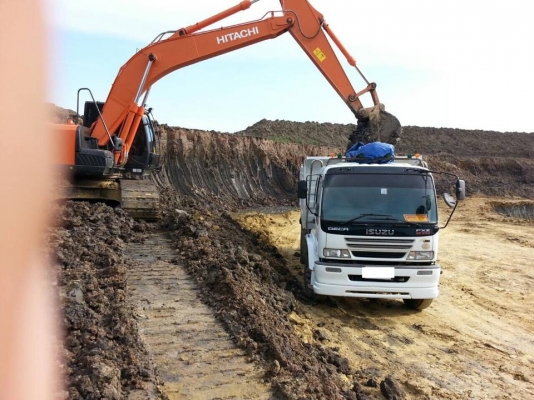 ขายรถสิบล้อEuro2 สนใจติดต่อได้ที่ 085-3635720