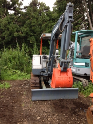 ขายรถแบคโฮ ไม่เคยผ่านการใช้งานในเมืองไทย มาพร้อมหนังสือแจ้งจำหน่ายทุกคัน สนใจติดต่อสอบถาม คุณเจน Tel.083-363-5355 หรือ LINE ID : 0833635355 ขายรถแบคโฮ ไม่เคยผ่านการใช้งานในเมืองไทย มาพร้อมหนังสือแจ้งจำหน่ายทุกคัน สนใจติดต่อสอบถาม คุณเจน Tel.083-363-5355 หรือ LINE ID : 0833635355