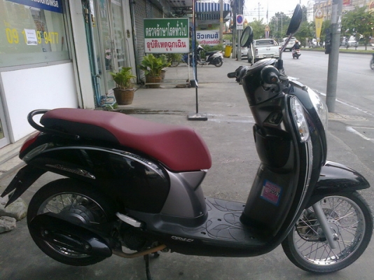 ขายScoopy-i หัวฉีด ปี55 รถบ้านเครื่องเดิมๆสภาพดีมาก