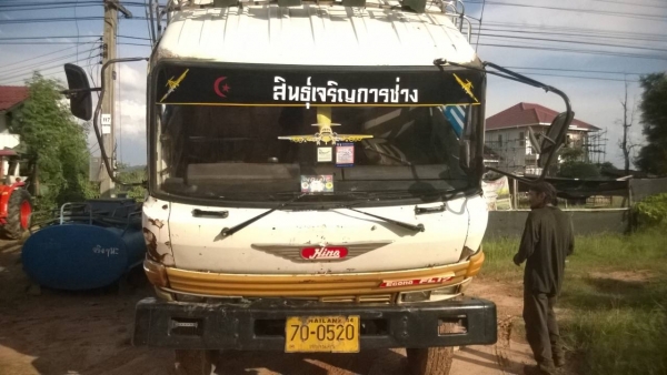 ประกาศขายรถบรรทึุกสิบล่้อ