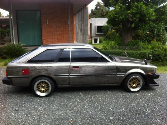 ขายครับ TOYOTA Liftback TE-71 75,000 จัดเลยครับ ภาษียาวถึงกันยาปีหน้า