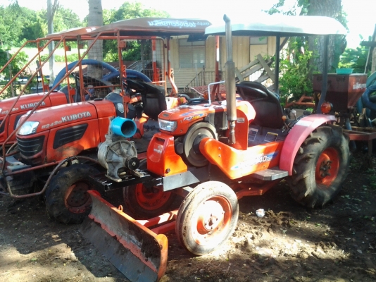 ขายคูโบต้าKRT140พร้อมอุปกรครบ ผาย3ดันหน้าคาดล้อเหล็กเทนเลอร์