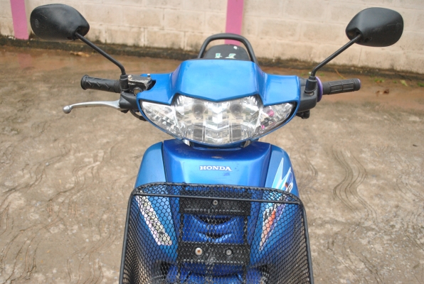 Honda wave 100 ปี47 ดีสเบรคหน้า สีน้ำเงิน-ดำ