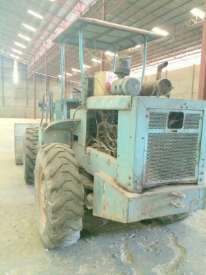 ขายด่วนครับ รถตัก KAVA 60 รถใช้งานทุกวัน ติดต่อดูรถได้ที่ สระบุรี