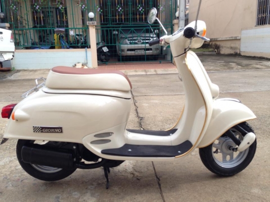 Honda Giorno 50cc สีงาช้าง ประกอบใหม่คับ พร้อมส่ง!
